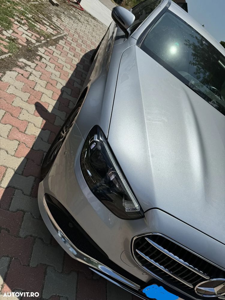 Mercedes-Benz E 220 d 4Matic 9G-TRONIC - 13