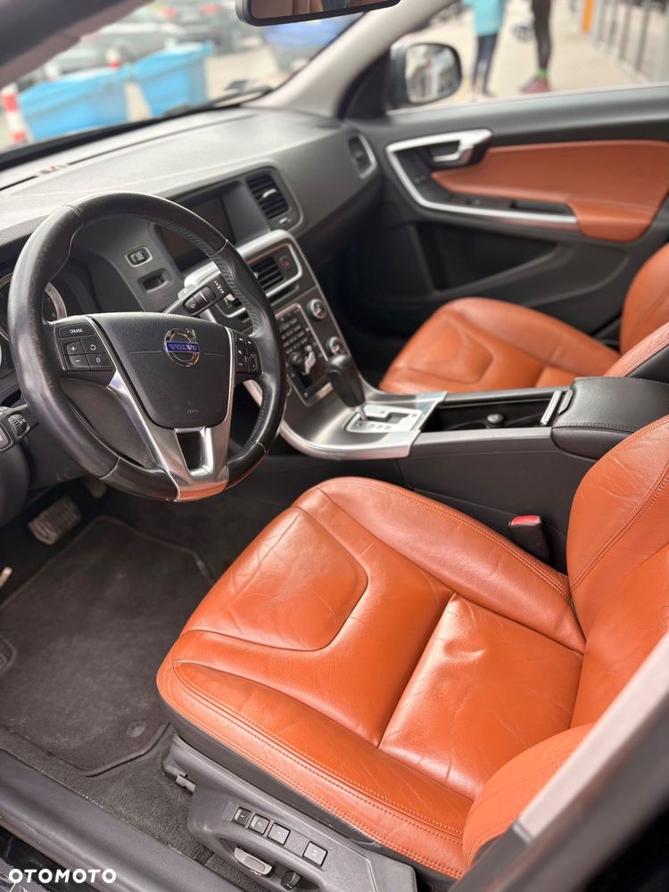 Volvo S60 2.5 T5 - 4