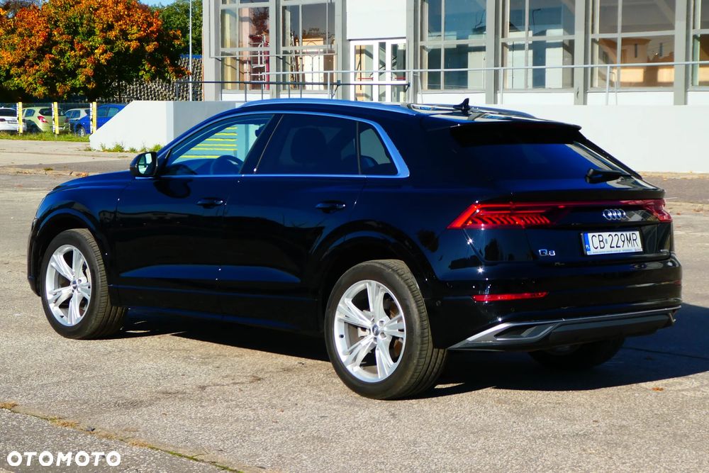Audi Q8 55 TFSI mHEV Quattro Tiptronic - 3