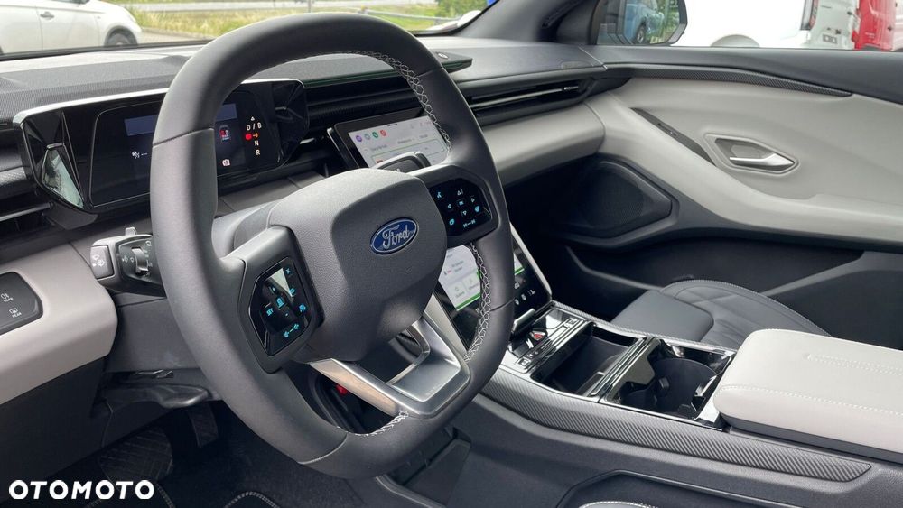 Ford Explorer - 20