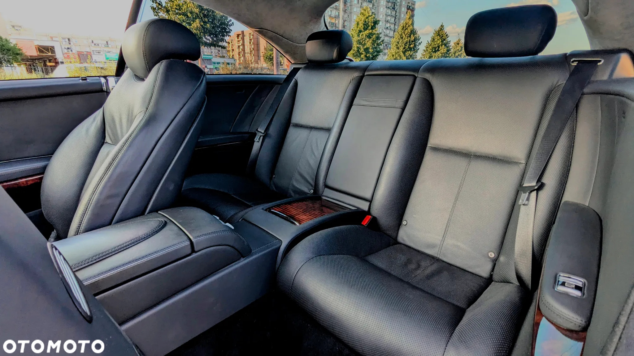 Mercedes-Benz CL 500 7G-TRONIC - 17