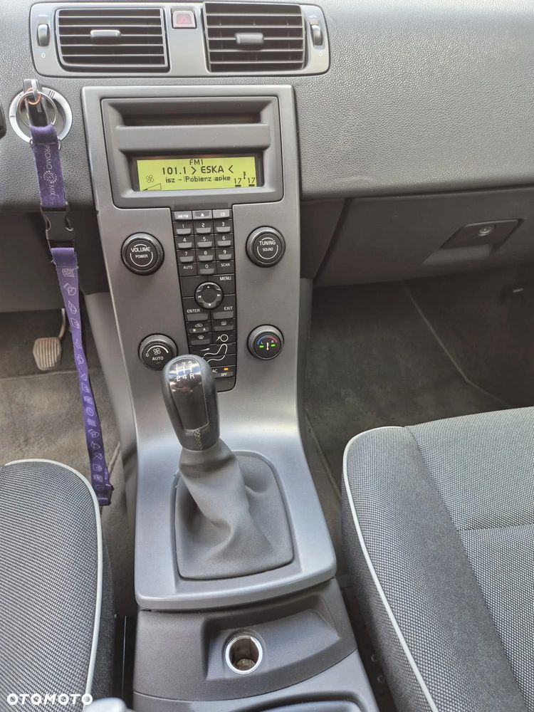 Volvo C30 1.6D - 13