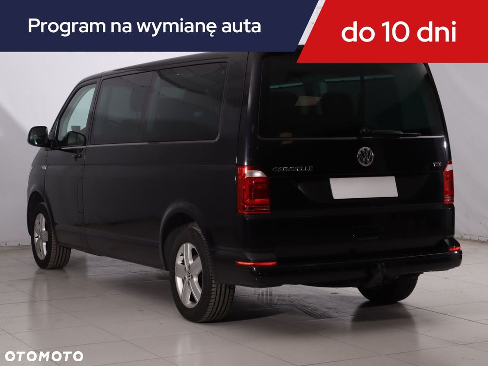 Volkswagen Caravelle - 6