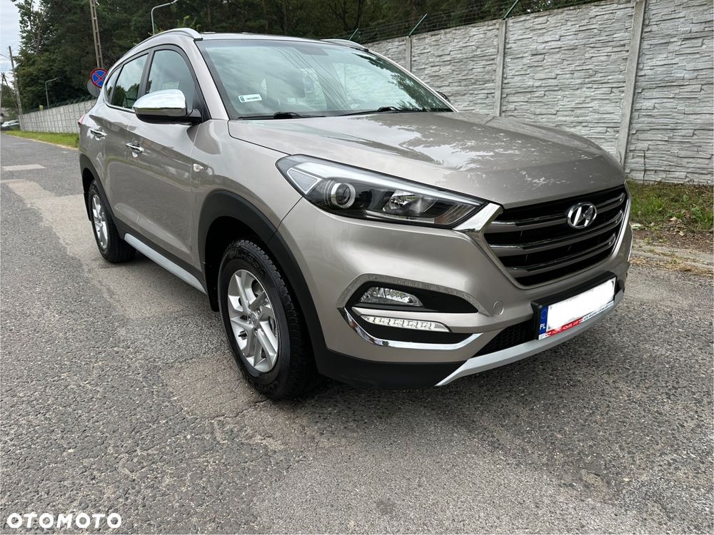 Hyundai Tucson 1.6 GDI BlueDrive Comfort 2WD - 9