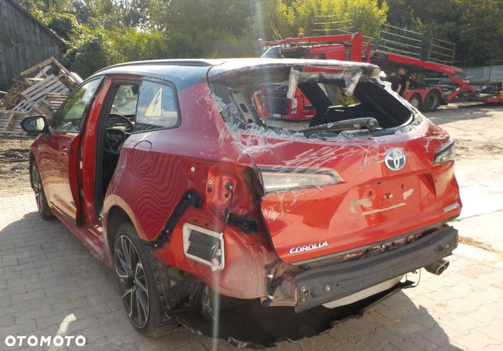 Toyota Corolla - 10