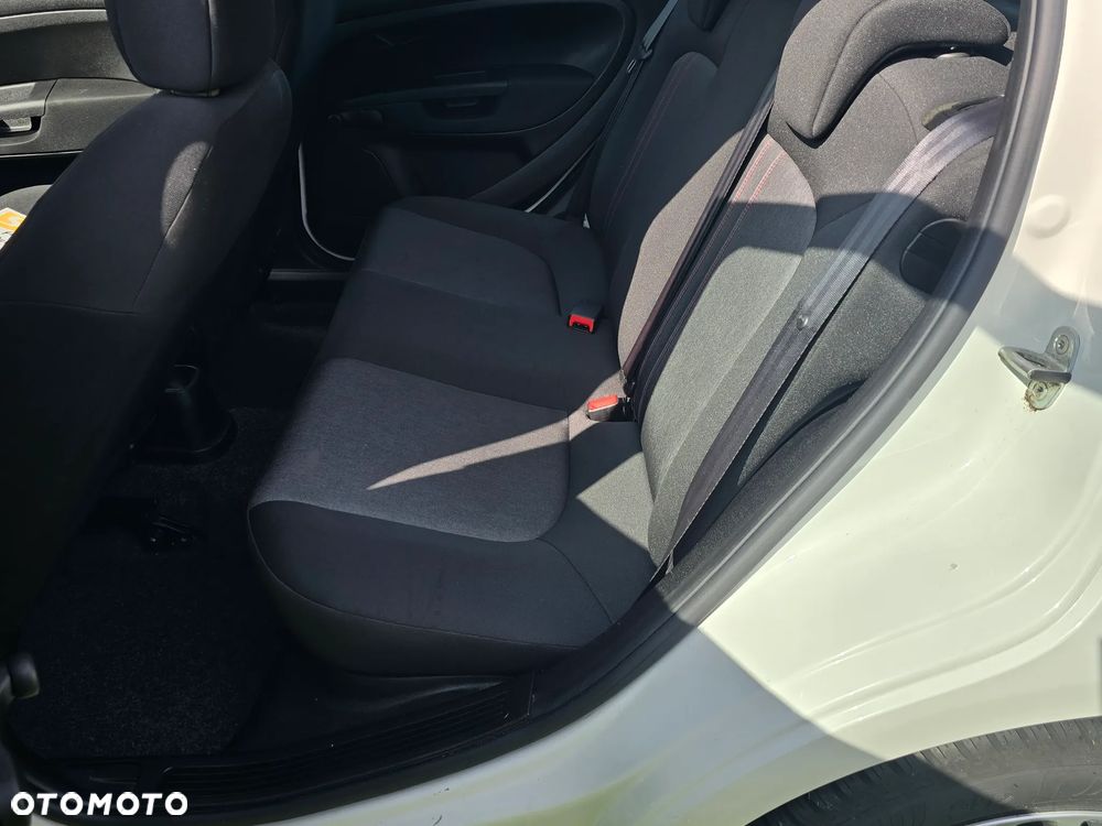 Fiat Punto - 15