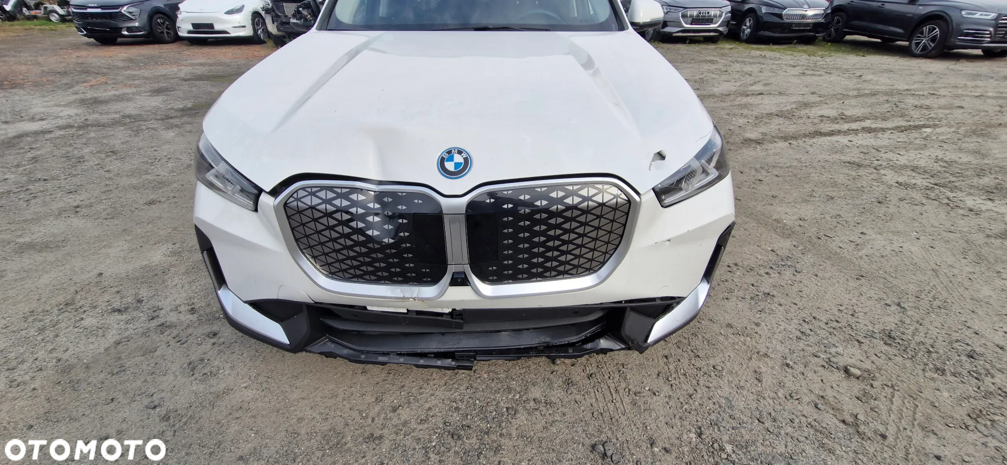 BMW iX1 eDrive20 - 14