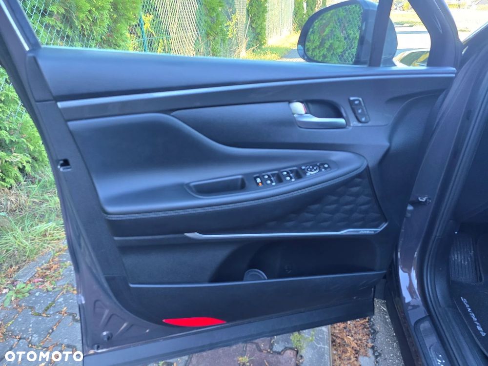 Hyundai Santa Fe 1.6 T-GDI PHEV Platinum 4WD - 17