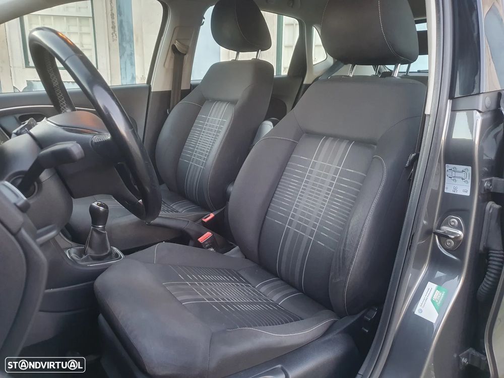 VW Polo 1.4 TDi Lounge - 45