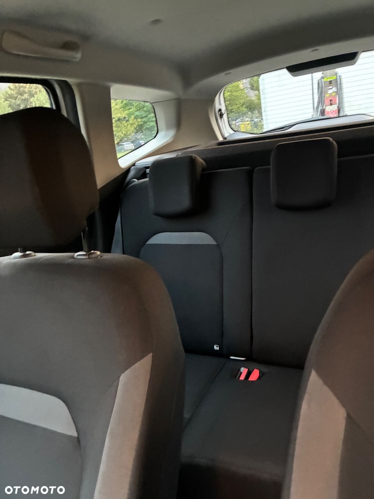 Dacia Duster 1.0 TCe Essential - 19