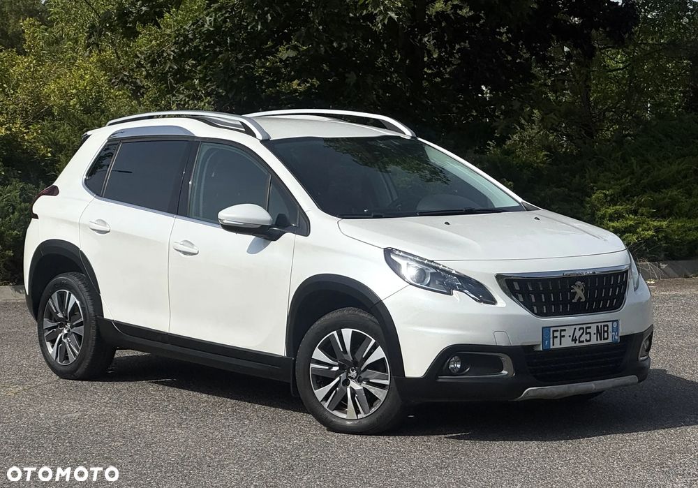Peugeot 2008 PureTech 110 GPF Stop&Start EAT6 Allure - 14
