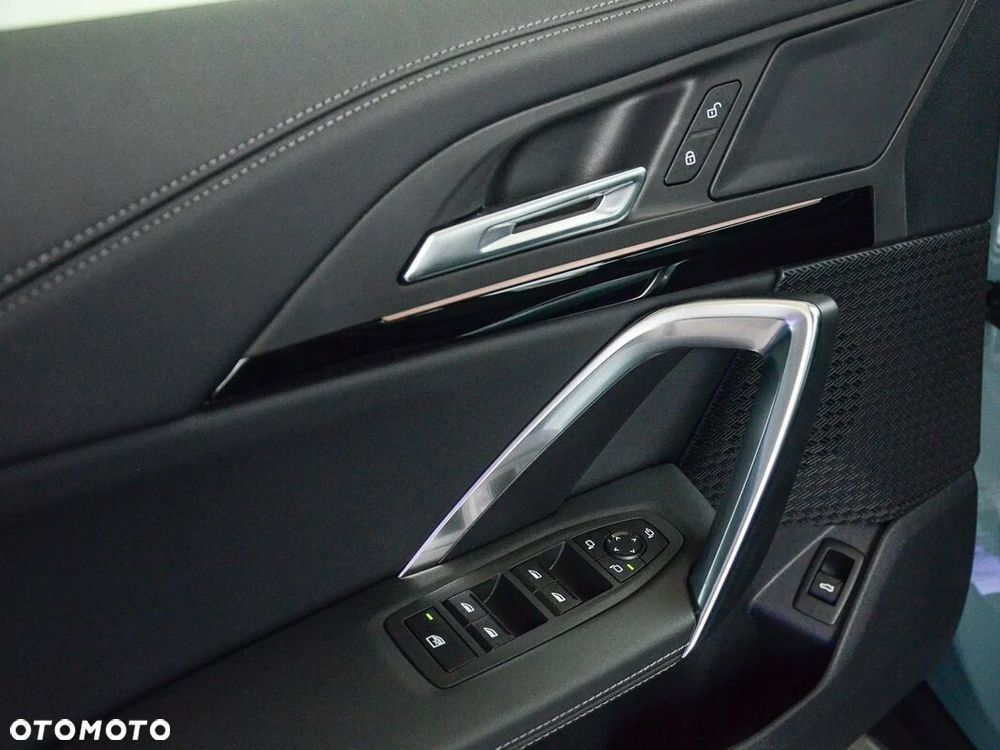 BMW X1 sDrive18d - 18