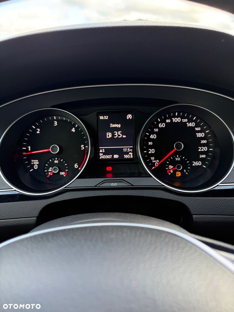 Volkswagen Passat 2.0 TDI BMT Comfortline - 13
