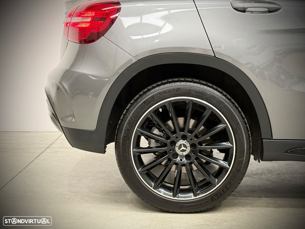 Mercedes-Benz GLA 180 d AMG Line - 57
