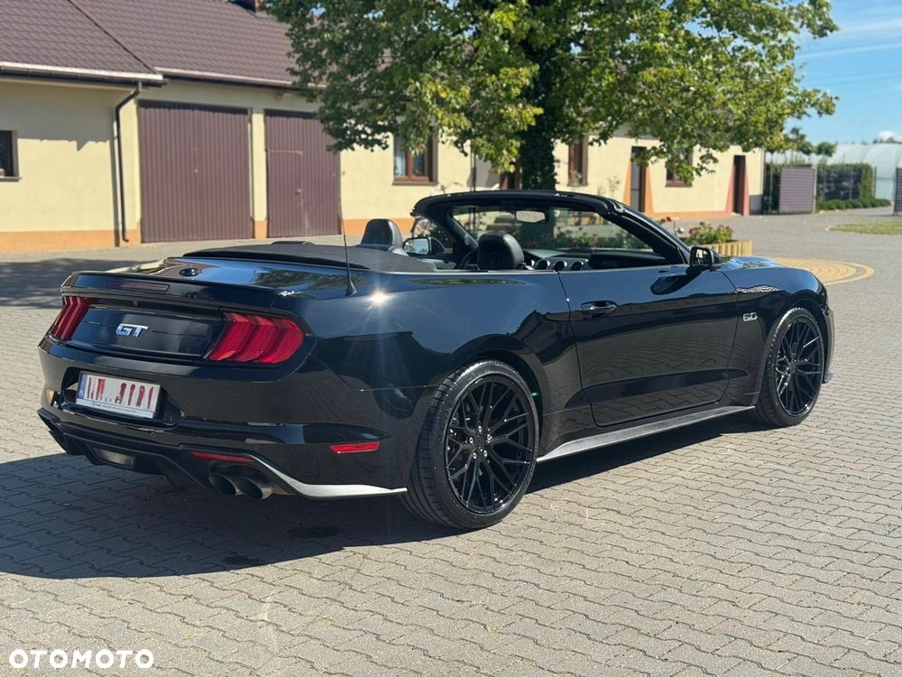 Ford Mustang - 11