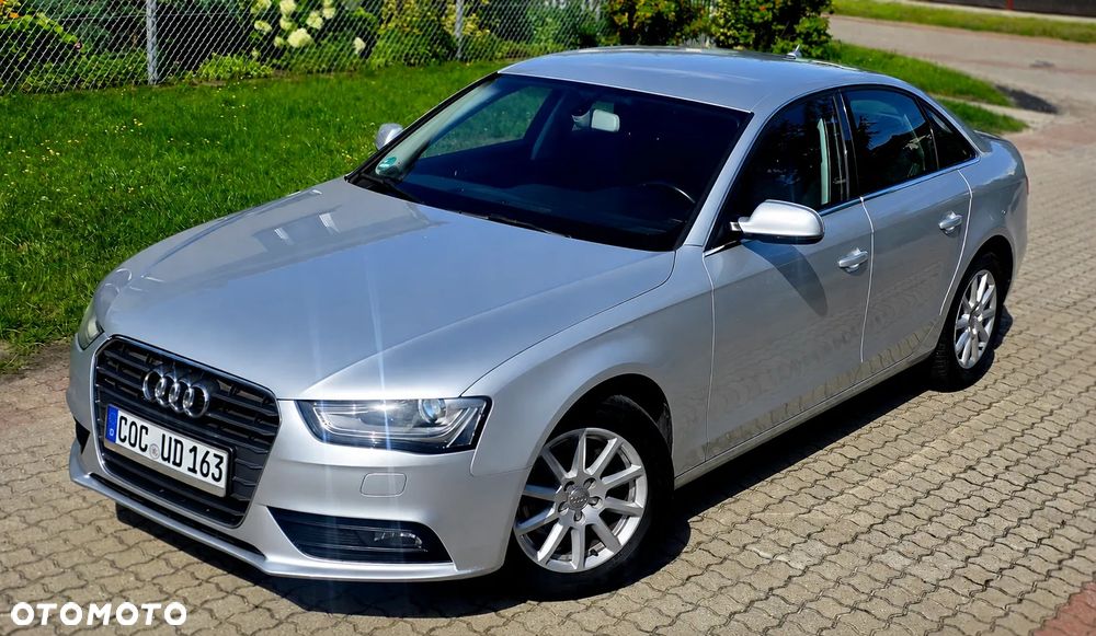 Audi A4 Limousine 1.8 TFSI Ambiente - 2