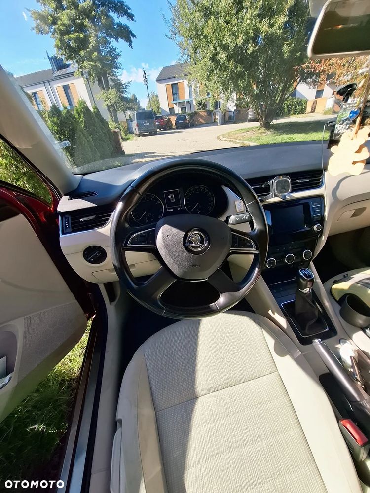 Skoda Octavia 1.2 TSI Elegance - 28