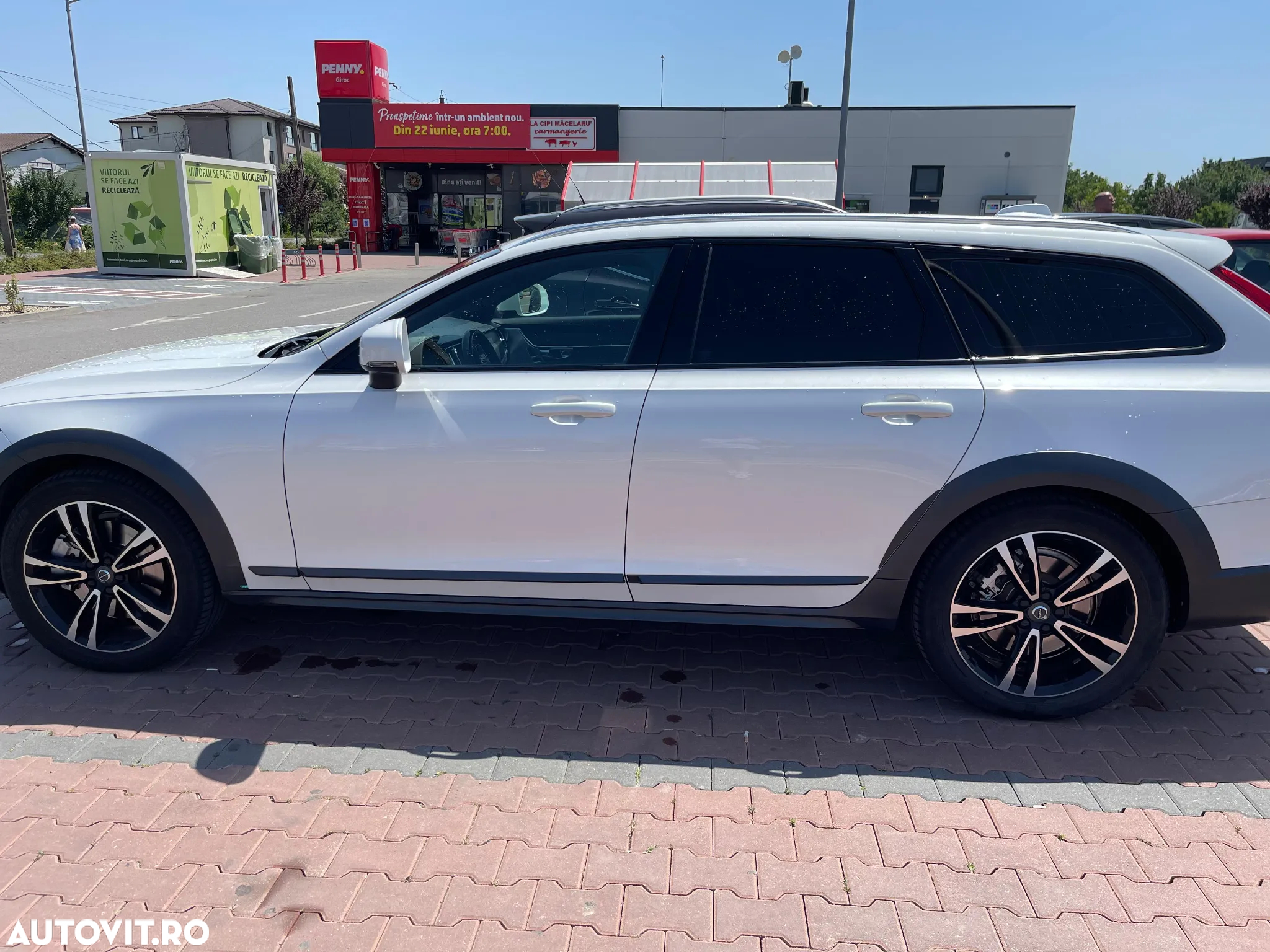 Volvo V90 V90CC D5 AWD - 10