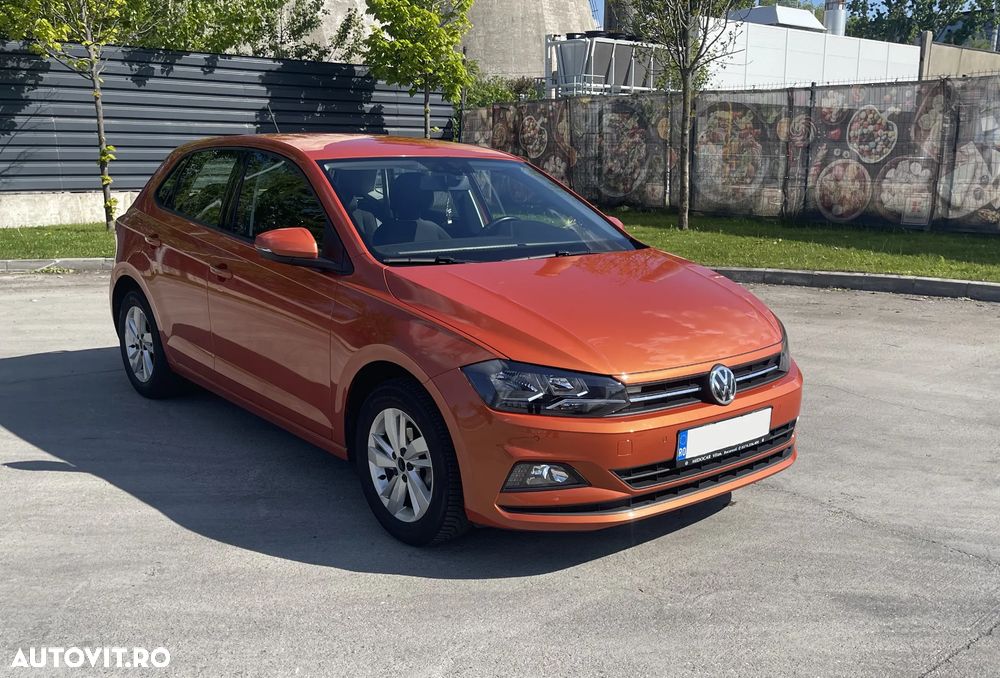 Volkswagen Polo - 2