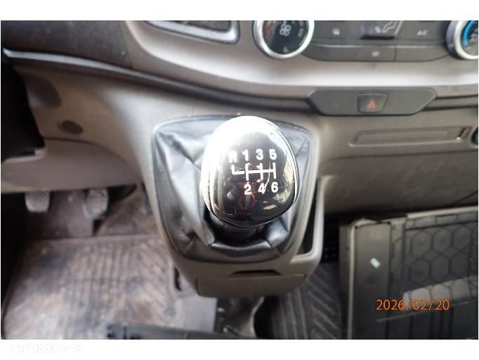 Ford Transit Custom - 21