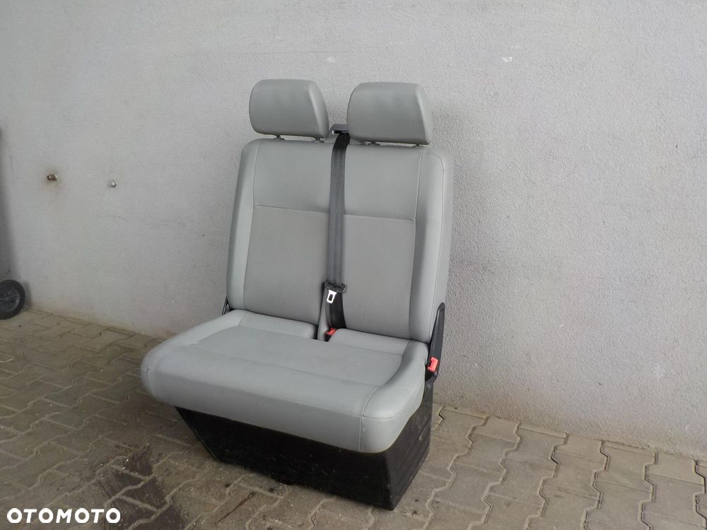 VW T5 FOTEL PODWÓJNY PASAŻERA PRZÓD DWÓJKA DERMA - 2