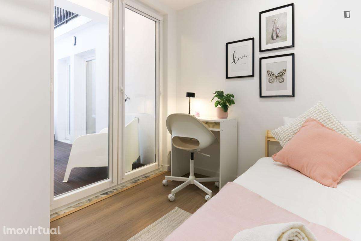 Quarto - localizado em Entrecampos Lisbon - Grande imagem: 4/31