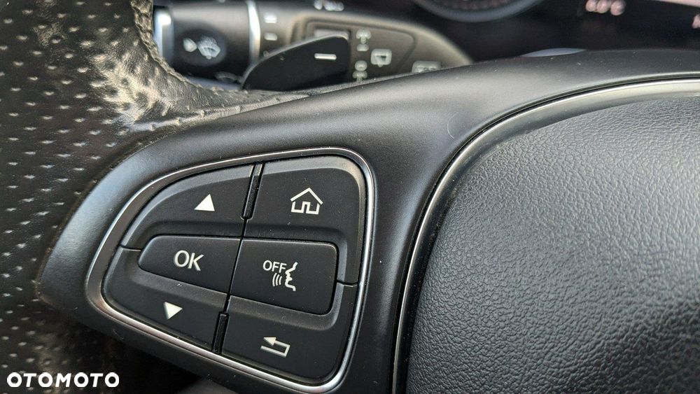 Mercedes-Benz Klasa C - 30