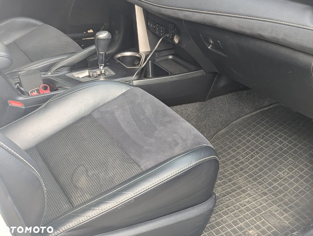 Toyota RAV4 Hybrid Premium 4x2 - 12