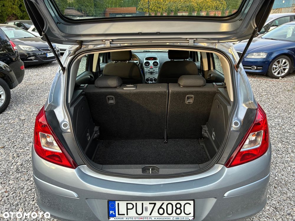 Opel Corsa 1.4 16V Color Edition - 8