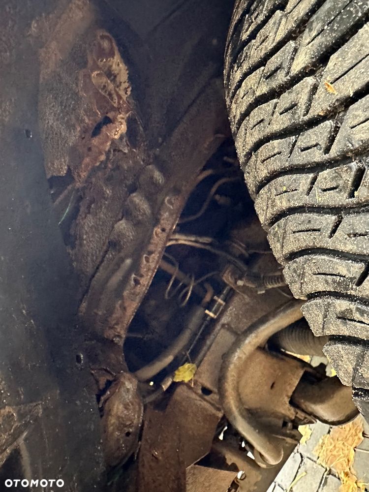 SsangYong/KGM Musso - 13