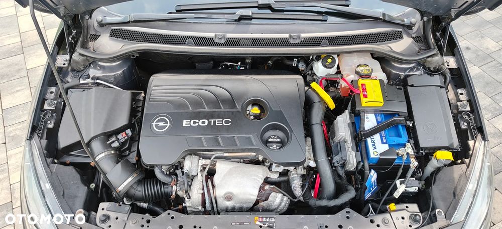 Opel Astra 1.6 ECOTEC DI Turbo ecoFLEX St Exklusiv - 32