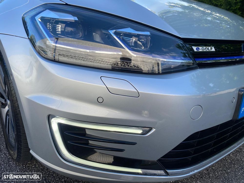 VW e-Golf - 9