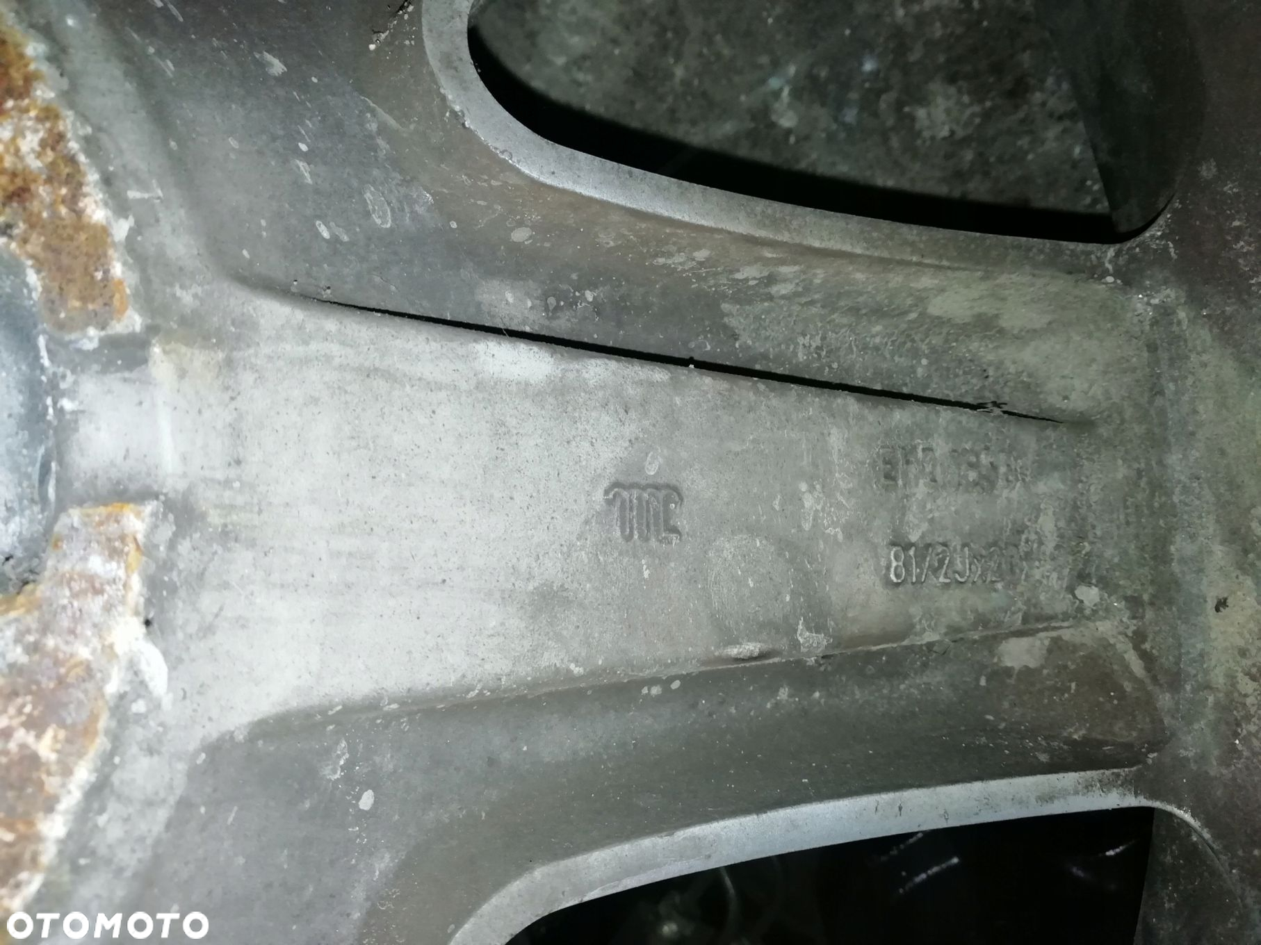 Felgi aluminiowe LAND ROVER 20 5x120 ET53 8,5J - 6