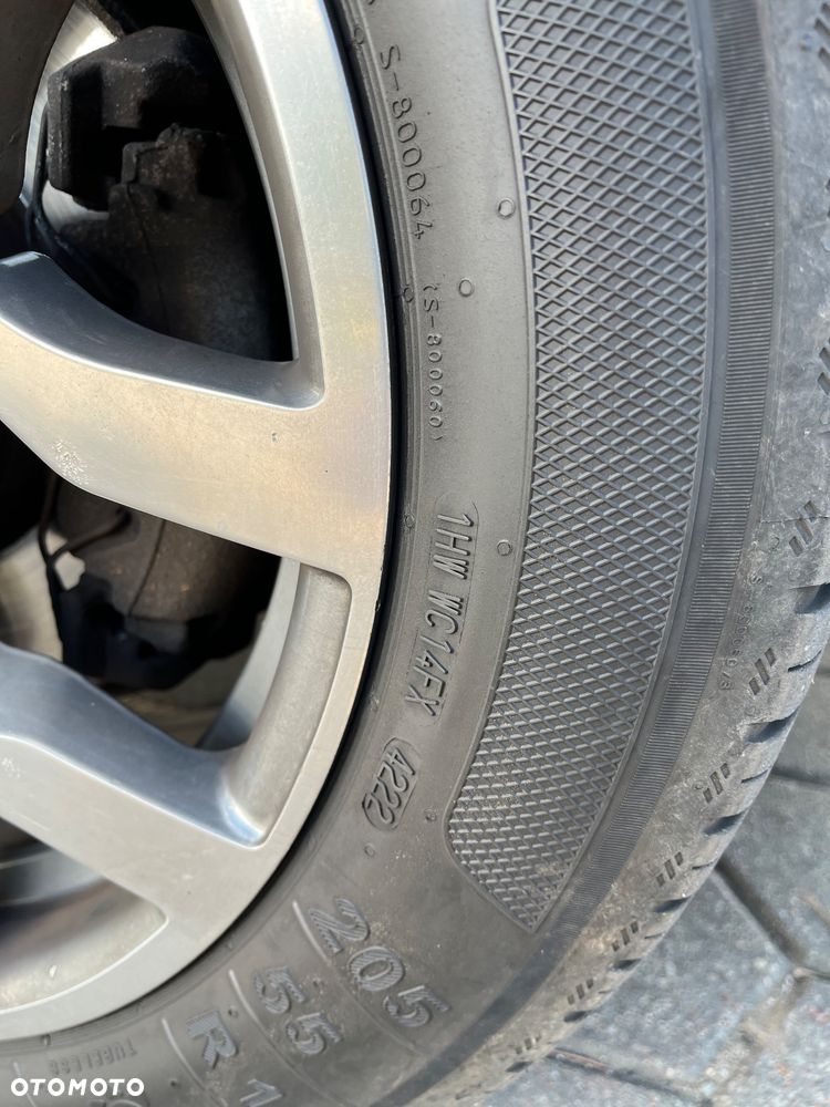 Volkswagen Touran 1.6 TDI DPF Highline - 11