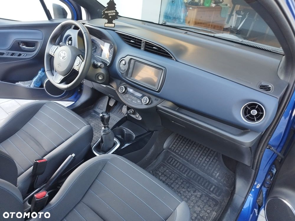 Toyota Yaris 1.5 Selection - 8