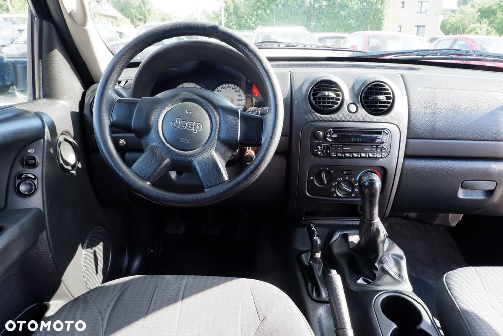 Jeep Cherokee 2.5L CRD Sport - 14