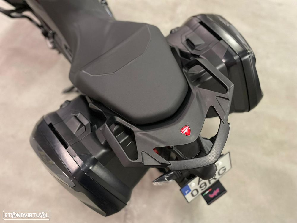 Ducati Multistrada V2 S STREET GREY - 4