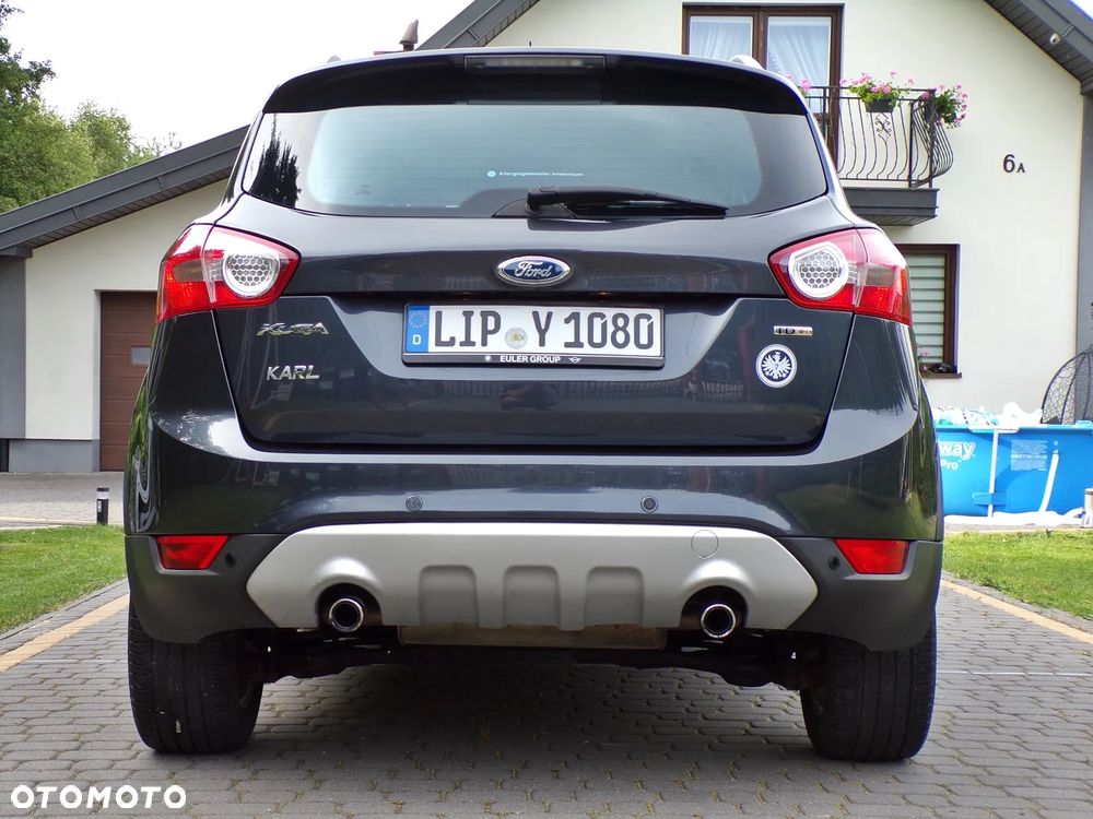 Ford Kuga 2.0 TDCi 2x4 Titanium - 10