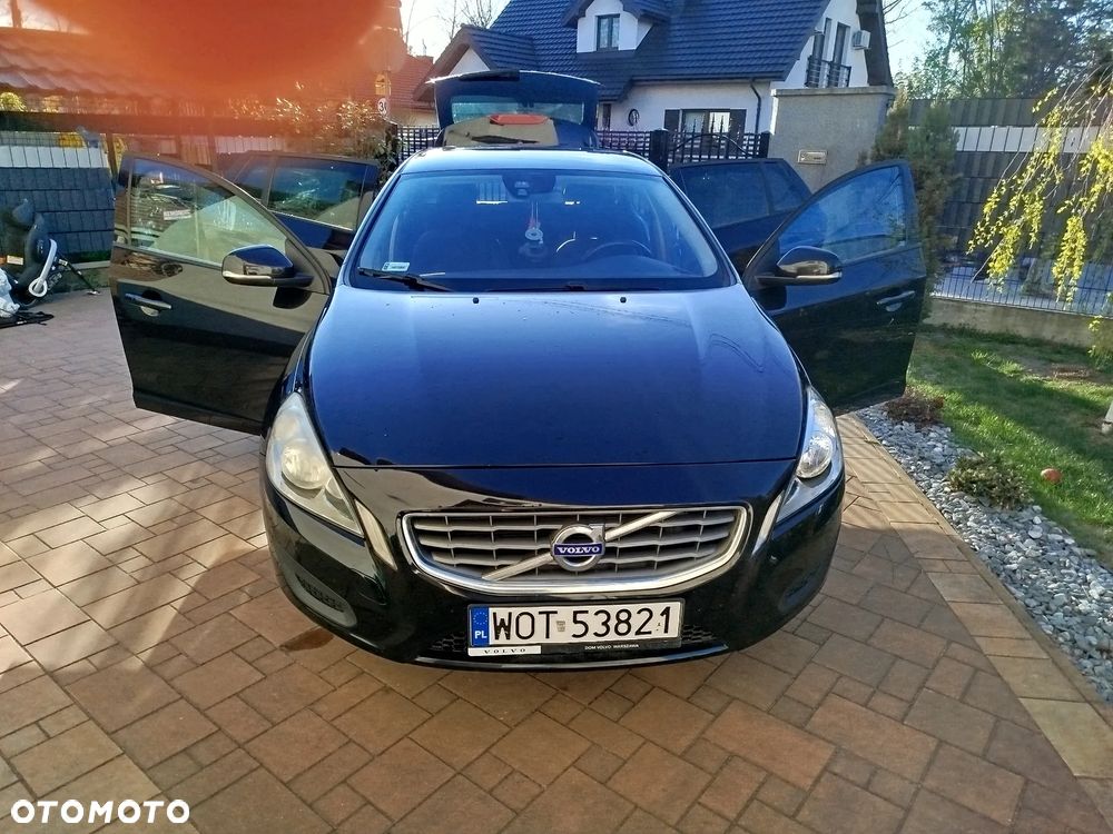 Volvo V60 T3 - 3