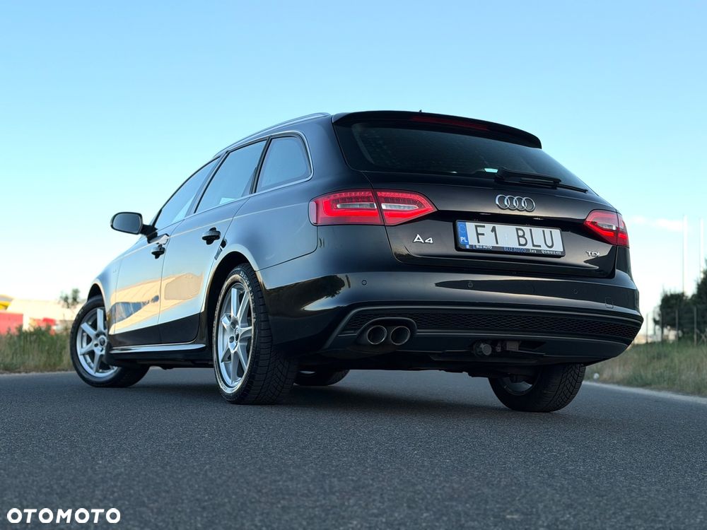 Audi A4 Avant 2.0 TDI DPF clean diesel multitronic S line Sportpaket - 16