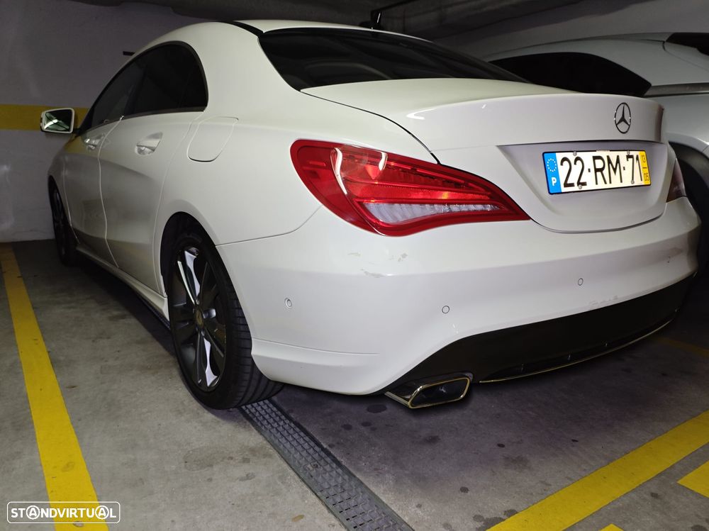 Mercedes-Benz CLA 220 CDI 7G-DCT Urban - 4