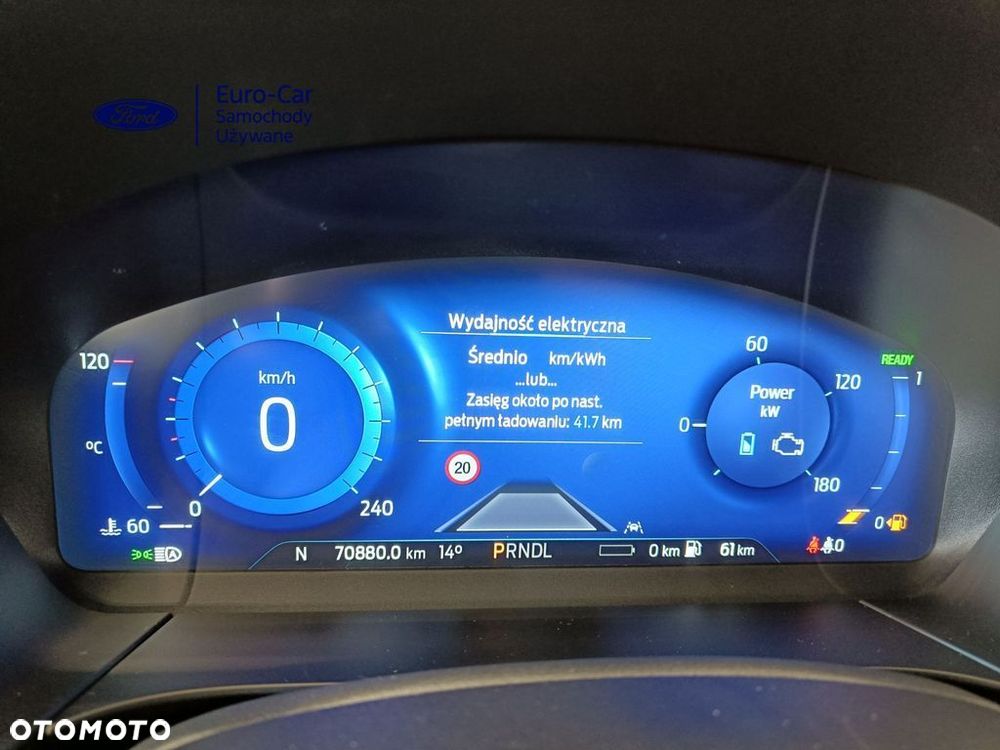 Ford Kuga - 18