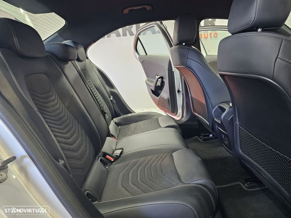 Mercedes-Benz A 200 Limousine - 12