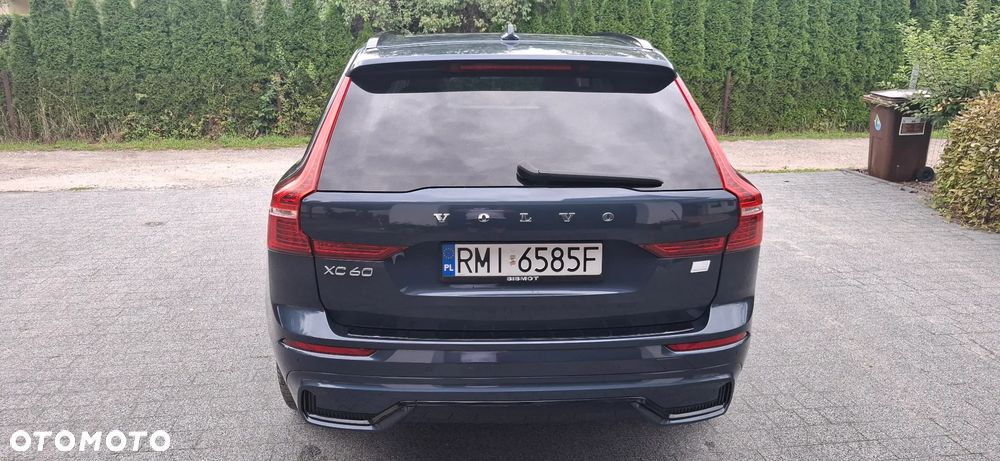 Volvo XC 60 T8 Plug-In Hybrid AWD Ultra Dark - 7