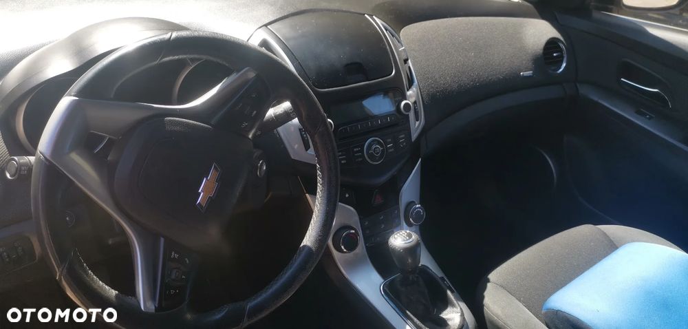 Chevrolet Cruze 1.8 Base - 6