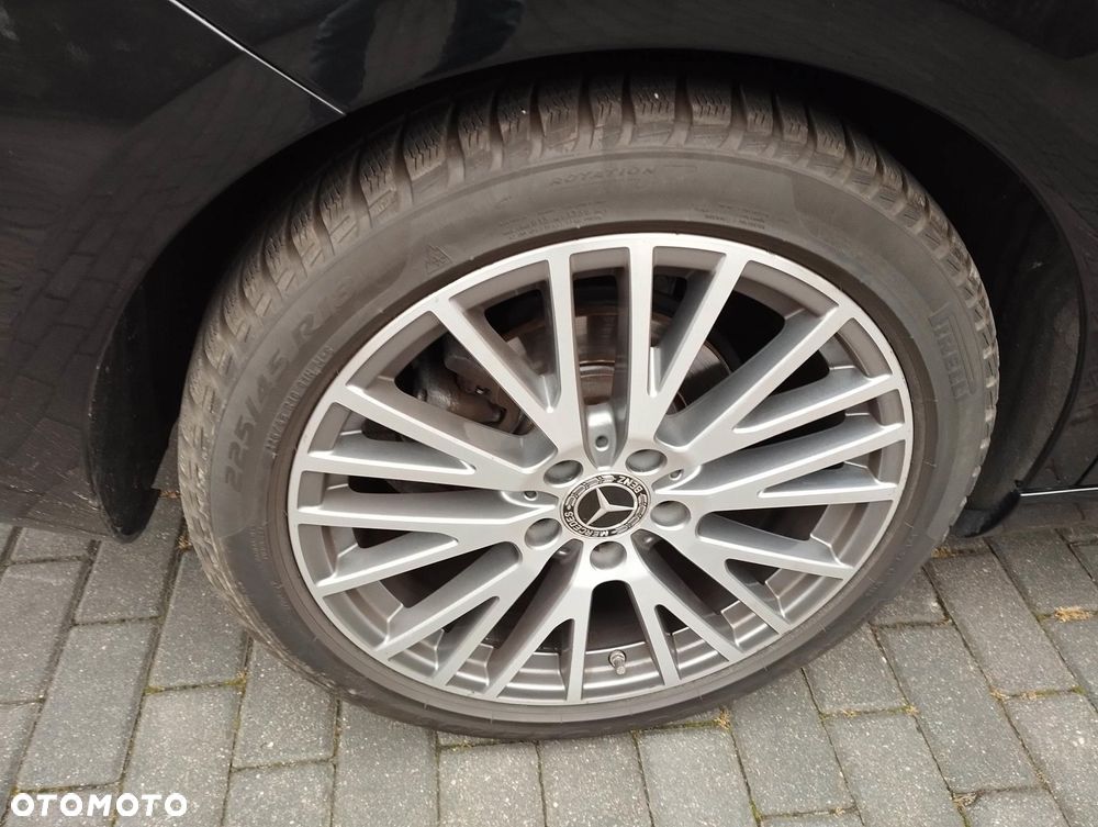 Mercedes-Benz CLA - 15