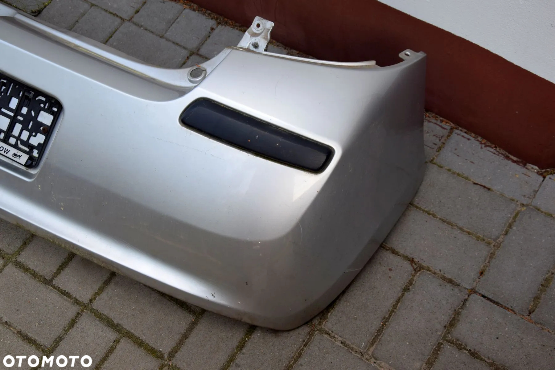 Renault Clio III 3 Zderzak tył tylny 3D srebrny TED69 ładny - 4