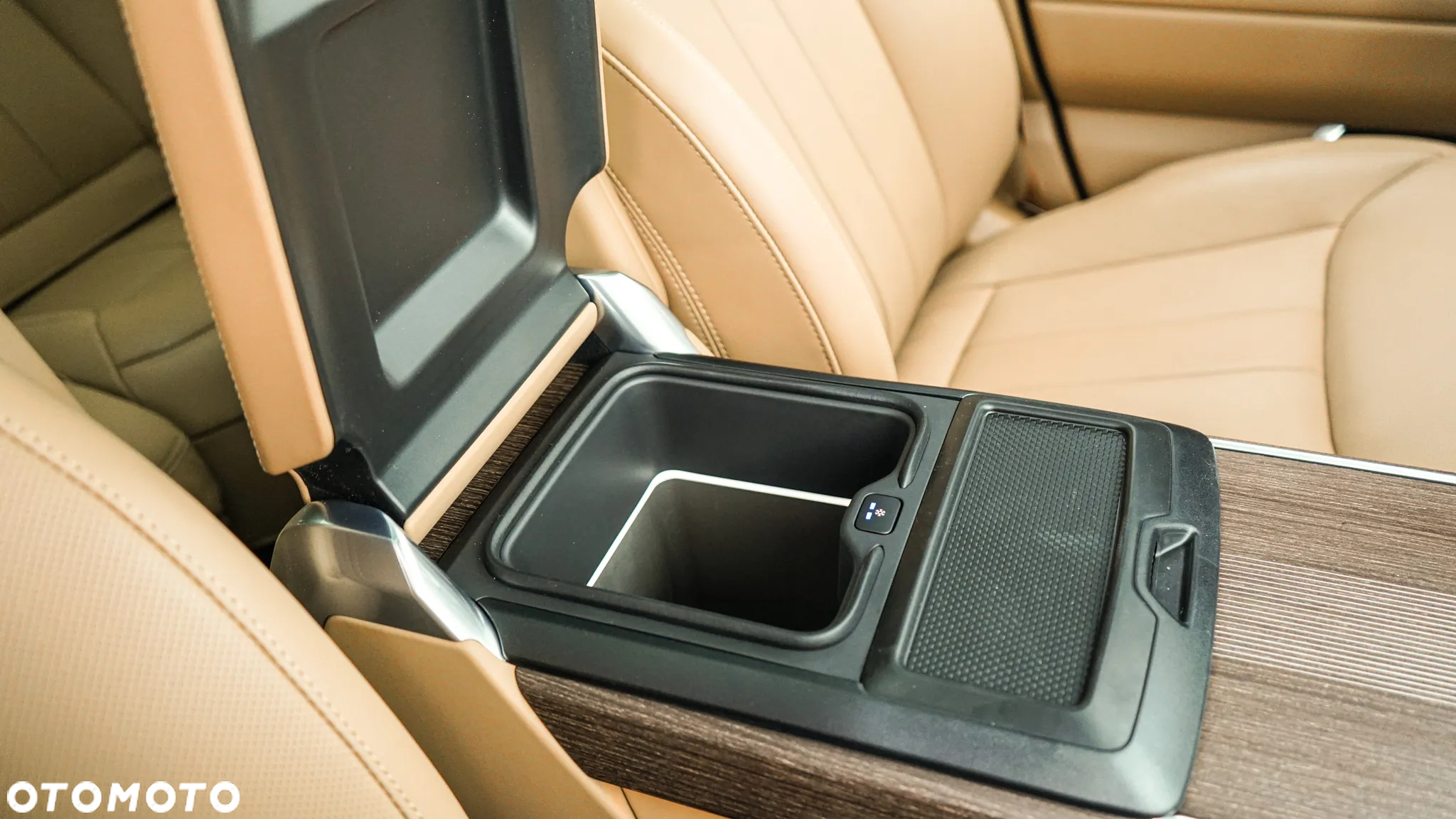 Land Rover Range Rover D350 Autobiography - 19