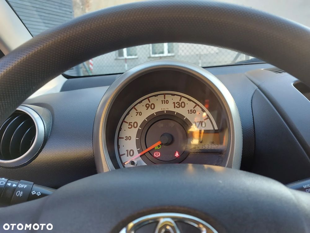 Toyota Aygo Cool&Go - 31