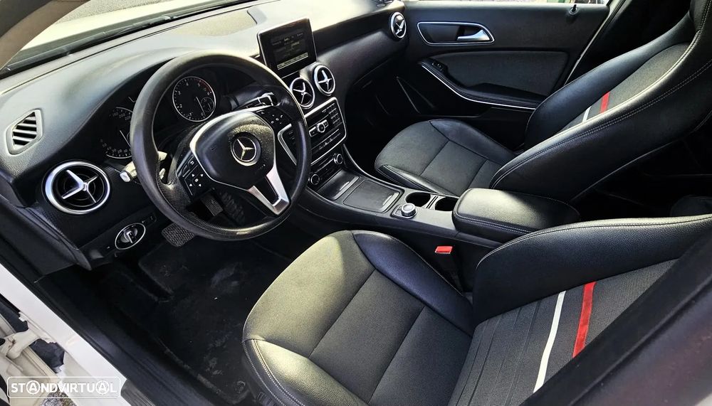 Mercedes-Benz A 180 CDI 7G-DCT Urban - 13